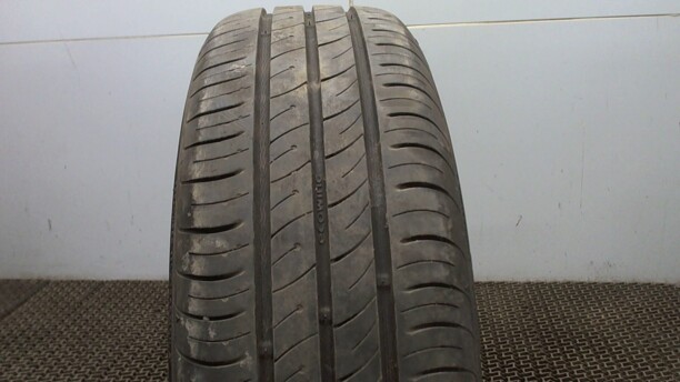 Легковые шины Kumho Ecowing ES01 195/65 R15 1 шт.