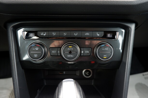 Volkswagen Tiguan II, 2016 г.