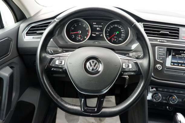Volkswagen Tiguan II, 2016 г.