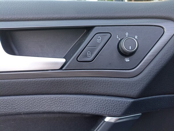 Volkswagen e-Golf VII · Рестайлинг, 2018 г.