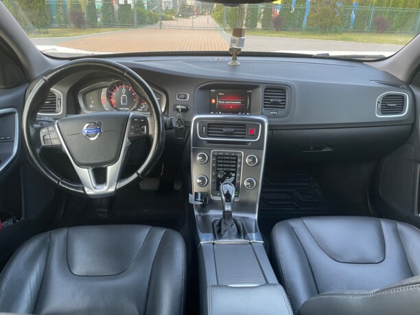 Volvo S60 II · Рестайлинг, 2014 г.