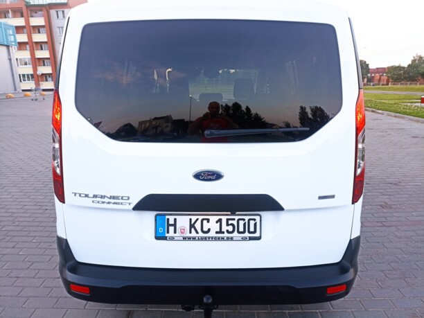 Ford Tourneo Connect II · Рестайлинг, 7 мест, 2018 г.