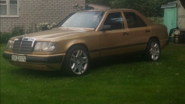 Mercedes-Benz E-Класс W124, S124, C124, A124, 1988 г.