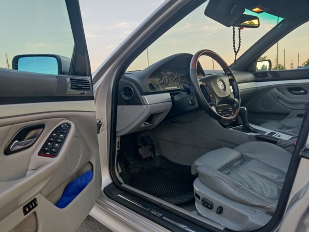 BMW 5 серия E39, 2001 г.