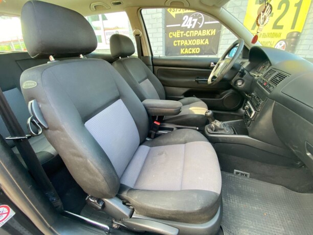 Volkswagen Golf IV, 2001 г.
