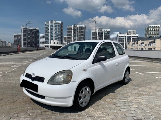 Toyota Yaris I (P1), 1999 г.