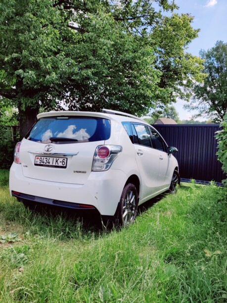 Toyota Verso I · Рестайлинг, 7 мест, 2013 г.