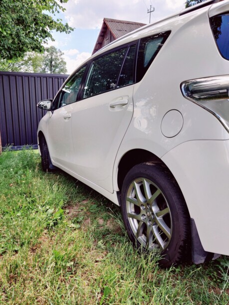 Toyota Verso I · Рестайлинг, 7 мест, 2013 г.