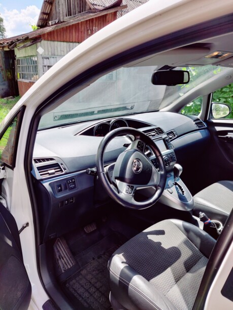Toyota Verso I · Рестайлинг, 7 мест, 2013 г.