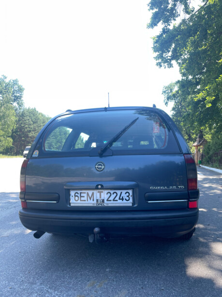 Opel Omega B, 1995 г.