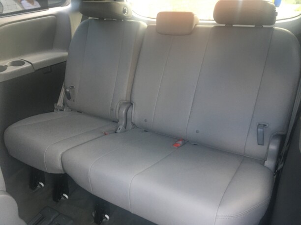 Toyota Sienna III (XL30) · Рестайлинг, 7 мест, 2015 г.