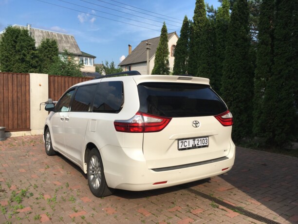Toyota Sienna III (XL30) · Рестайлинг, 7 мест, 2015 г.