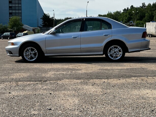 Mitsubishi Galant VIII, 2002 г.