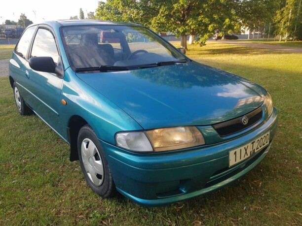 Mazda 323 BA, 1997 г.