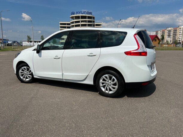 Renault Grand Scenic III · 2-й рестайлинг, 7 мест, 2014 г.