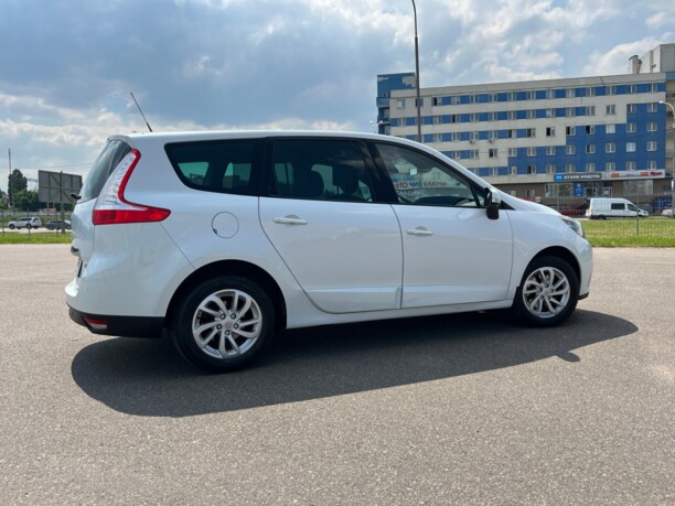 Renault Grand Scenic III · 2-й рестайлинг, 7 мест, 2014 г.