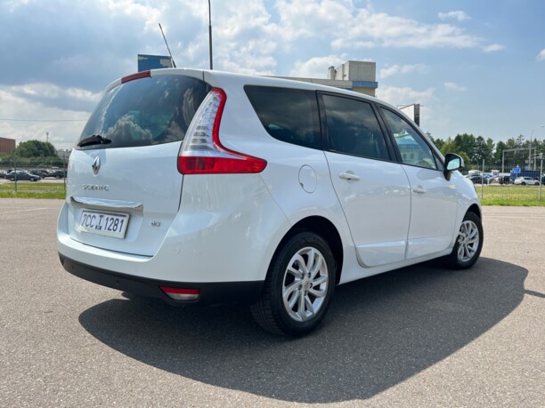 Renault Grand Scenic III · 2-й рестайлинг, 7 мест, 2014 г.