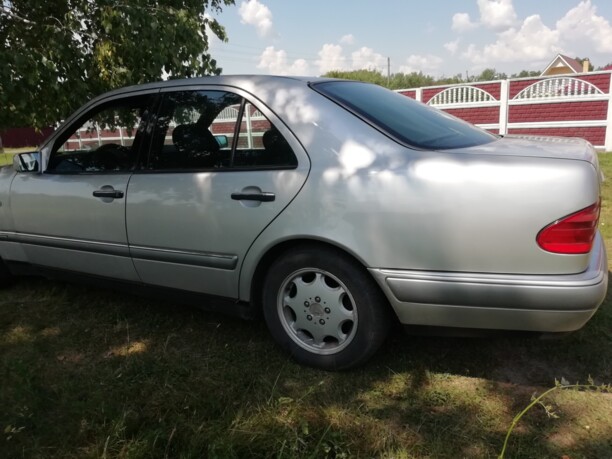 Mercedes-Benz E-Класс W210, S210, 1995 г.