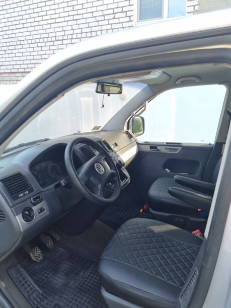 Volkswagen Multivan T5, 2006 г.