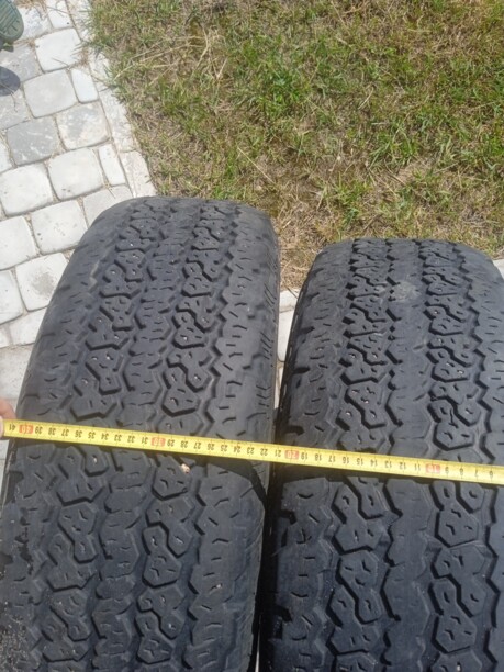 Легковые шины Firestone 235/75 R15 2 шт.
