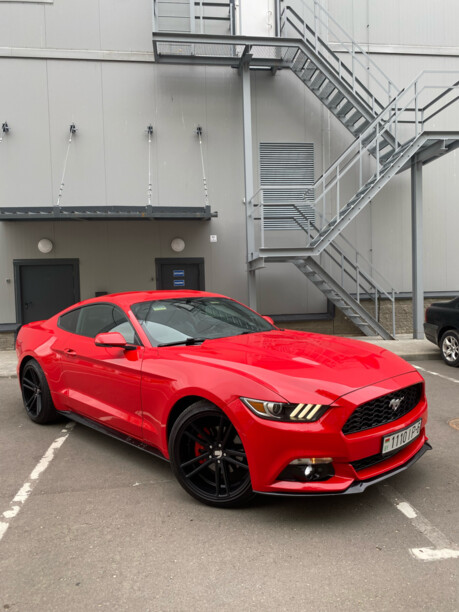Ford Mustang VI, 2017 г.