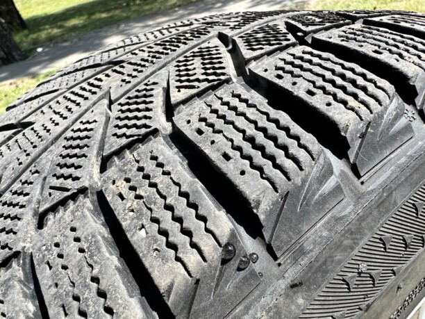 Легковые шины Hankook 245/45 R17 4 шт.