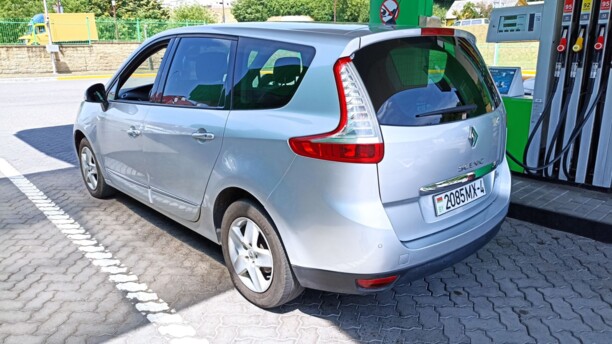 Renault Grand Scenic III · 2-й рестайлинг, 7 мест, 2016 г.