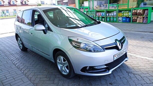 Renault Grand Scenic III · 2-й рестайлинг, 7 мест, 2016 г.