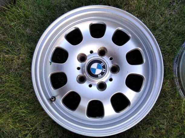 BMW 6.5x15 5x120 4 шт.