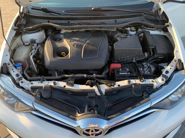 Toyota Auris II (E180) · Рестайлинг, 2017 г.