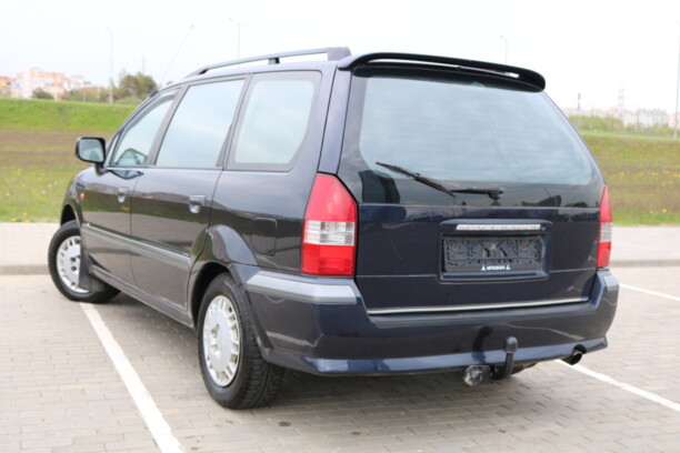 Mitsubishi Space Wagon Typ N50, 7 мест, 2001 г.