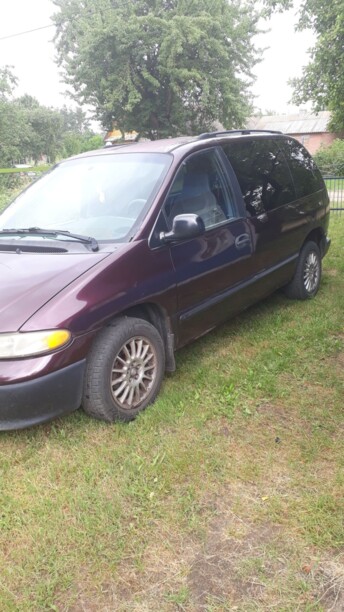 Dodge Caravan III, 7 мест, 1998 г.