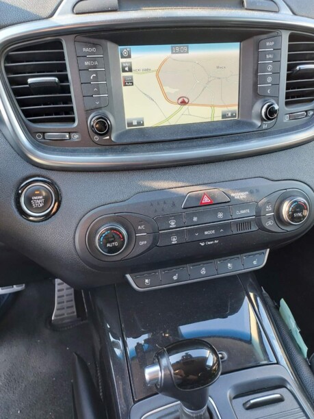 Kia Sorento III, 7 мест, 2015 г.