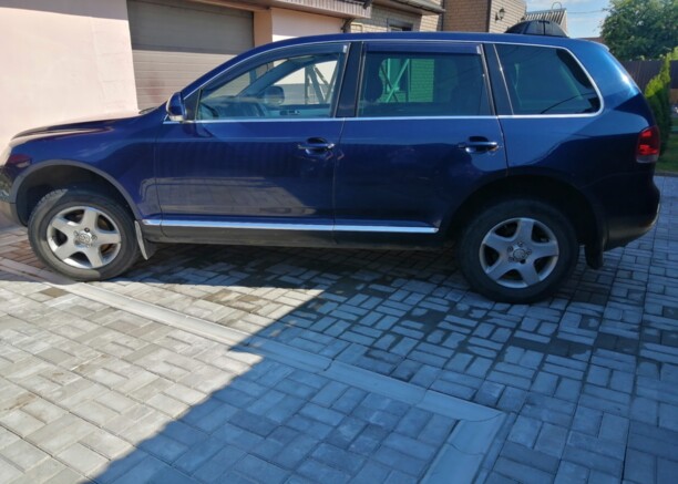 Volkswagen Touareg I, 2004 г.