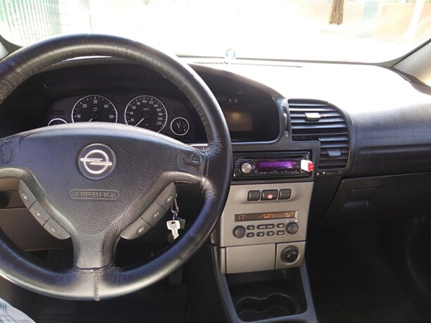 Opel Zafira A · Рестайлинг, 7 мест, 2003 г.