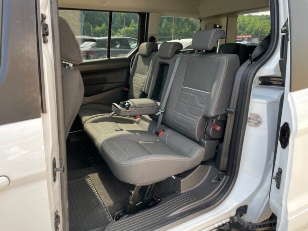 Ford Tourneo Connect II, 7 мест, 2018 г.