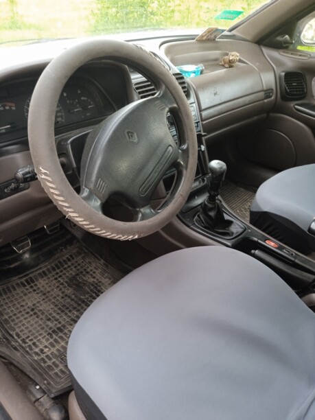 Renault Laguna I, 1995 г.