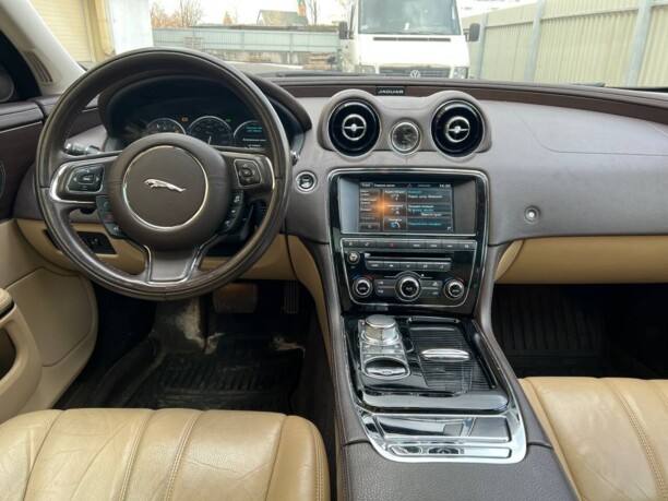 Jaguar XJ X351, 2015 г.