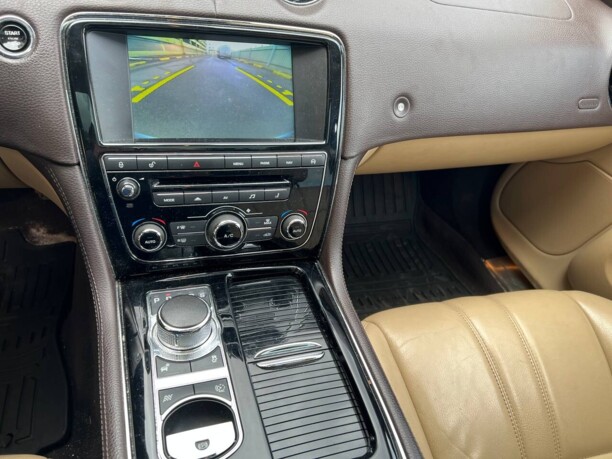 Jaguar XJ X351, 2015 г.
