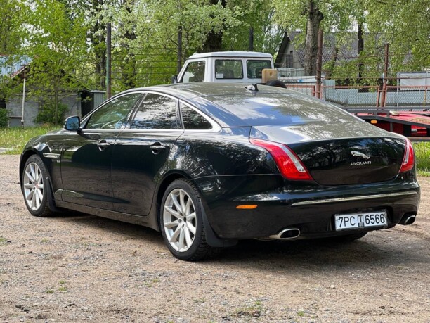 Jaguar XJ X351, 2015 г.