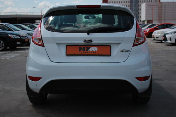 Ford Fiesta VI · Рестайлинг, 2015 г.
