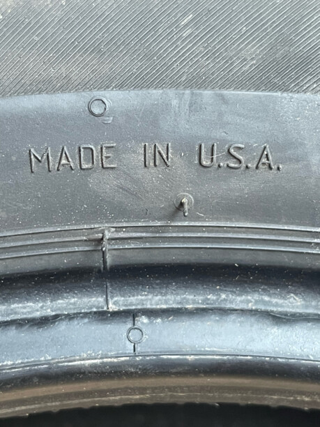 Легковые шины Continental 215/50 R17 2 шт.
