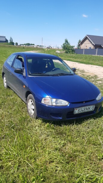 Mitsubishi Colt V, 1996 г.