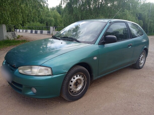 Mitsubishi Colt V, 1999 г.