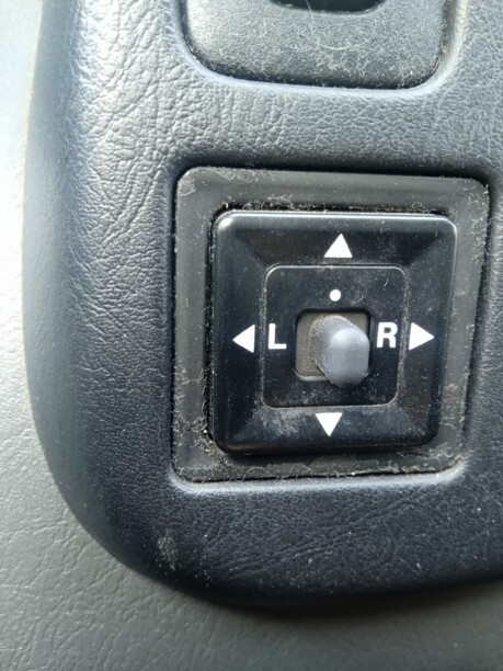 Mitsubishi Colt V, 1999 г.