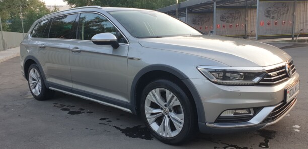 Volkswagen Passat Alltrack B8, 2016 г.