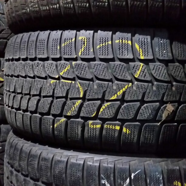 Легковые шины Bridgestone Blizzak LM-25 4x4 255/50 R19 4 шт.