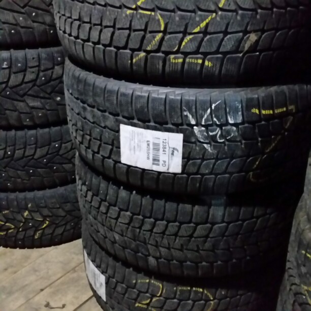 Легковые шины Bridgestone Blizzak LM-25 4x4 255/50 R19 4 шт.