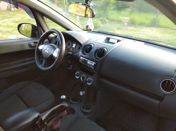 Mitsubishi Colt VI · Рестайлинг, 2009 г.