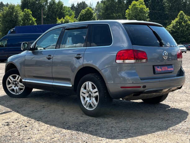 Volkswagen Touareg I, 2003 г.